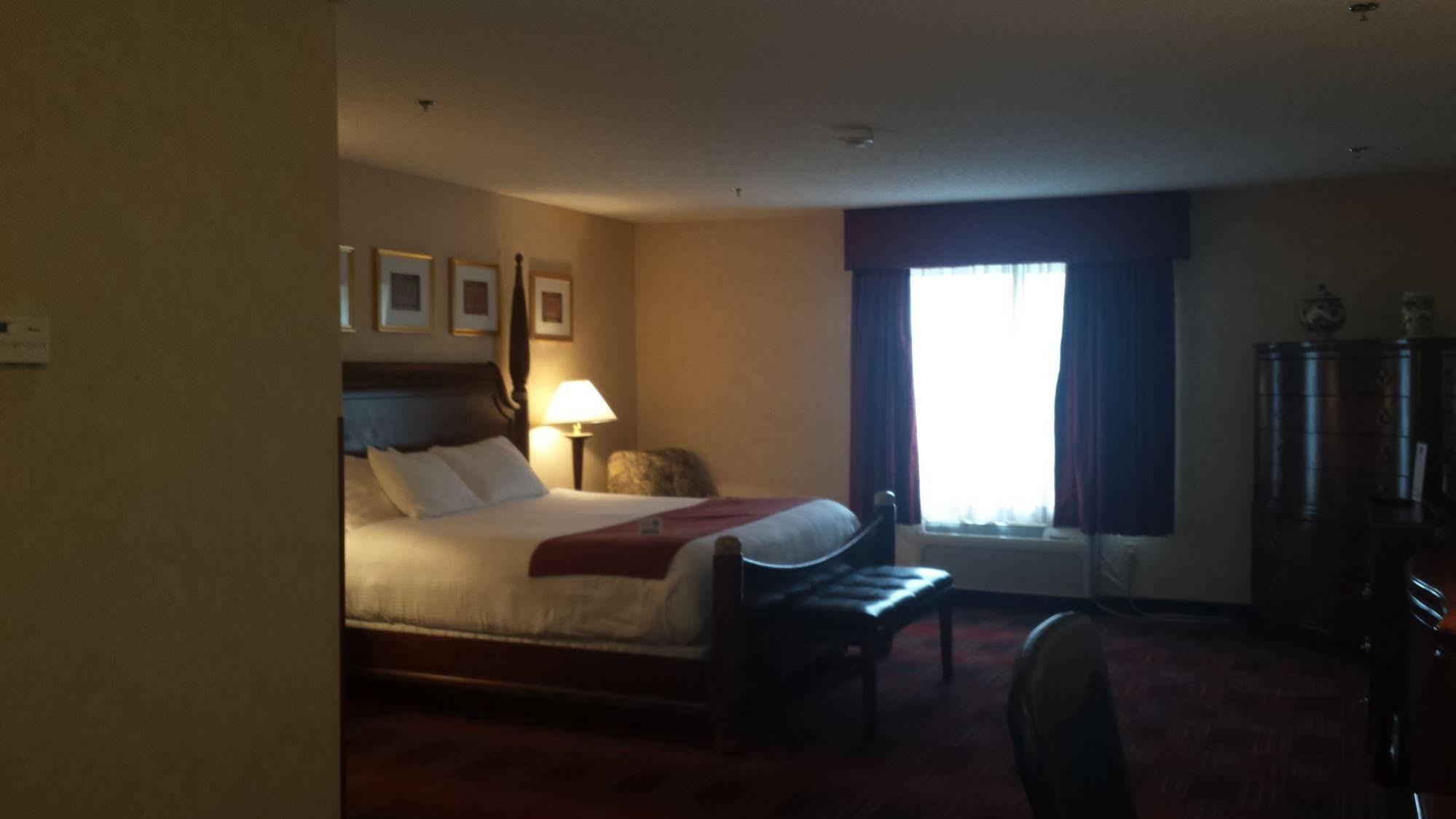 Best Western Dartmouth-New Bedford Bagian luar foto